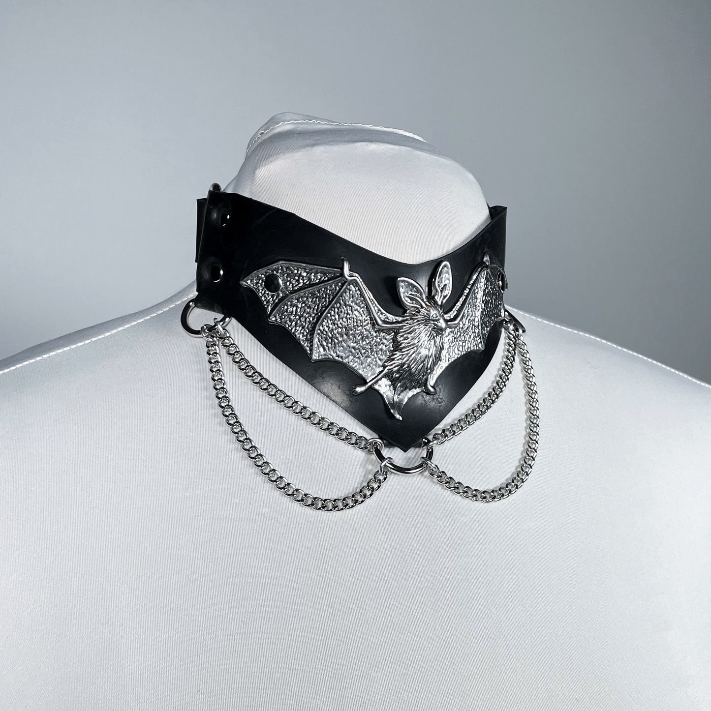 Release the Bats Rubber Collar