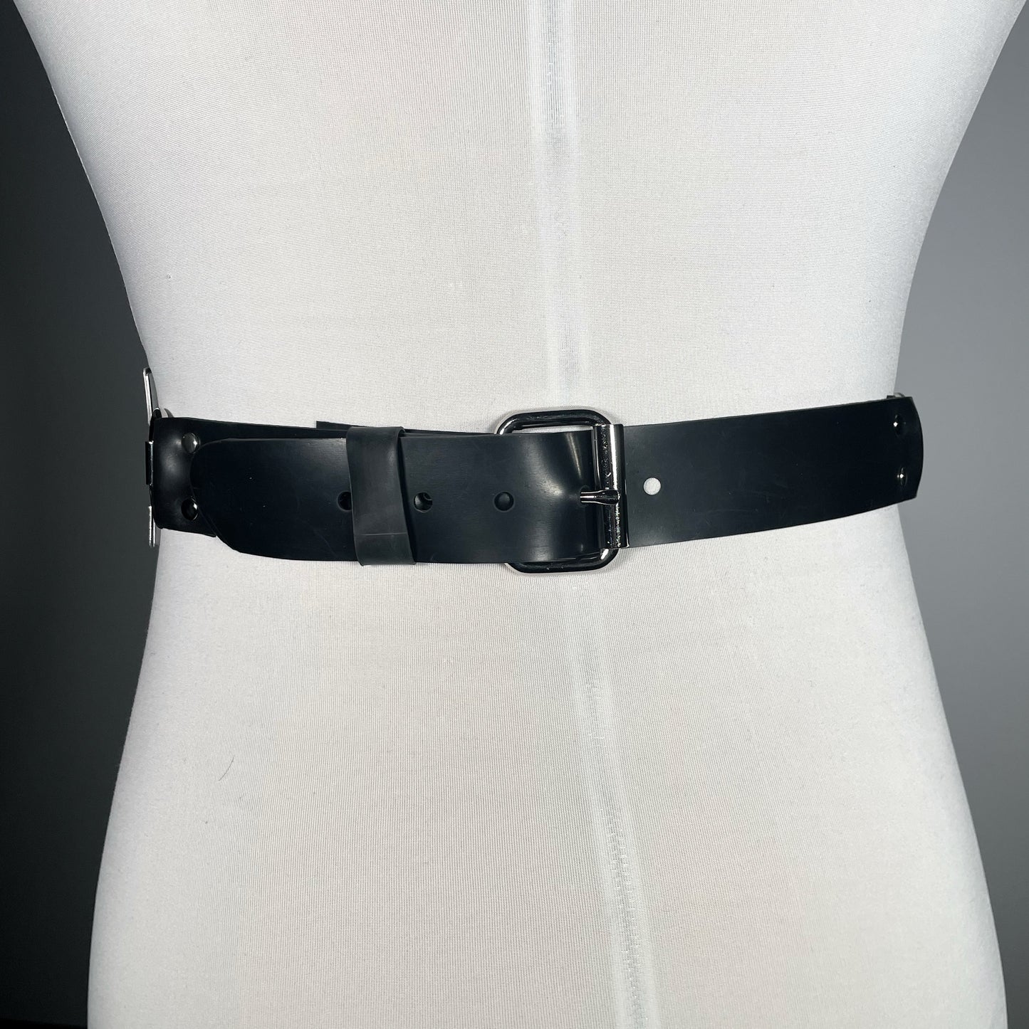 Criminal Cage Cincher Belt