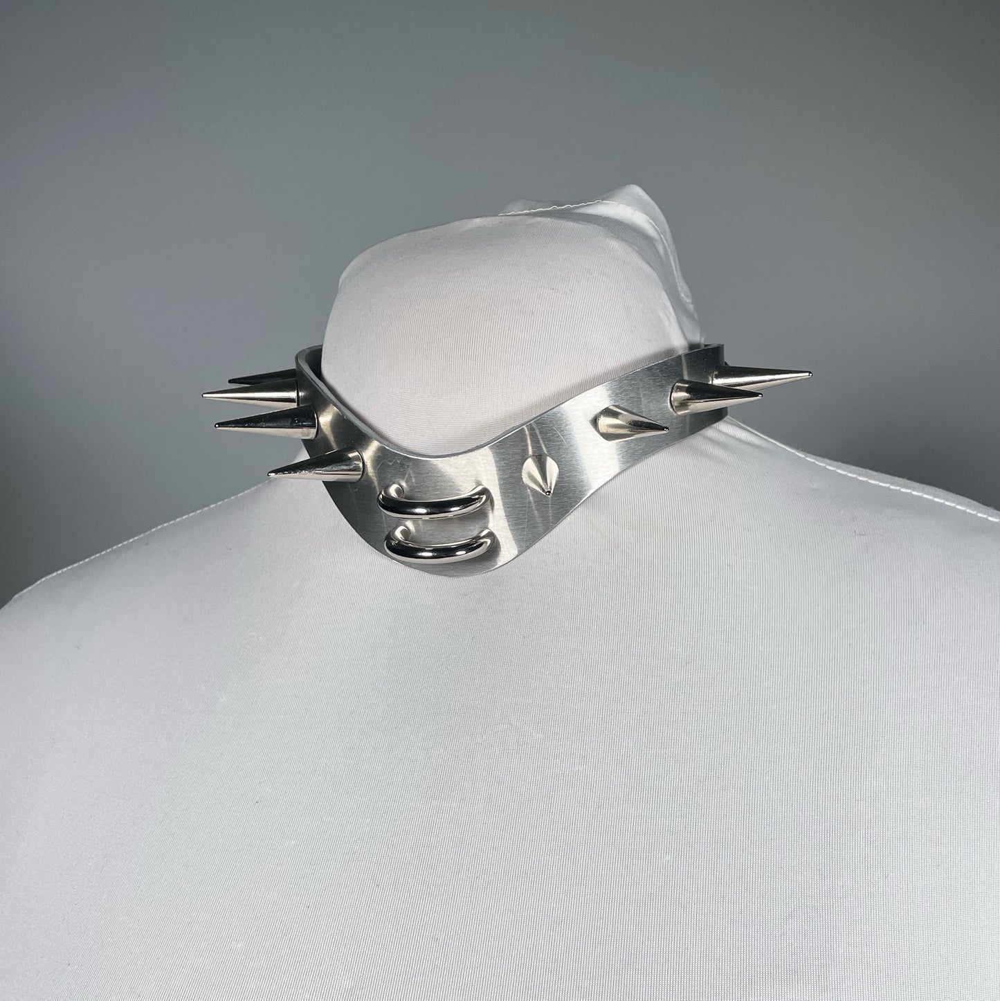Techno Primitiv Collar