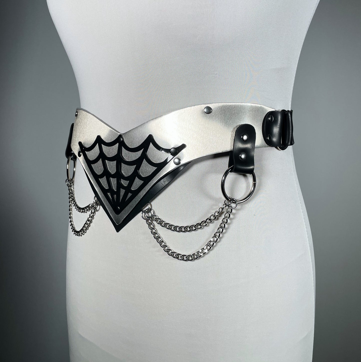Spider's Love Bite Cincher Belt