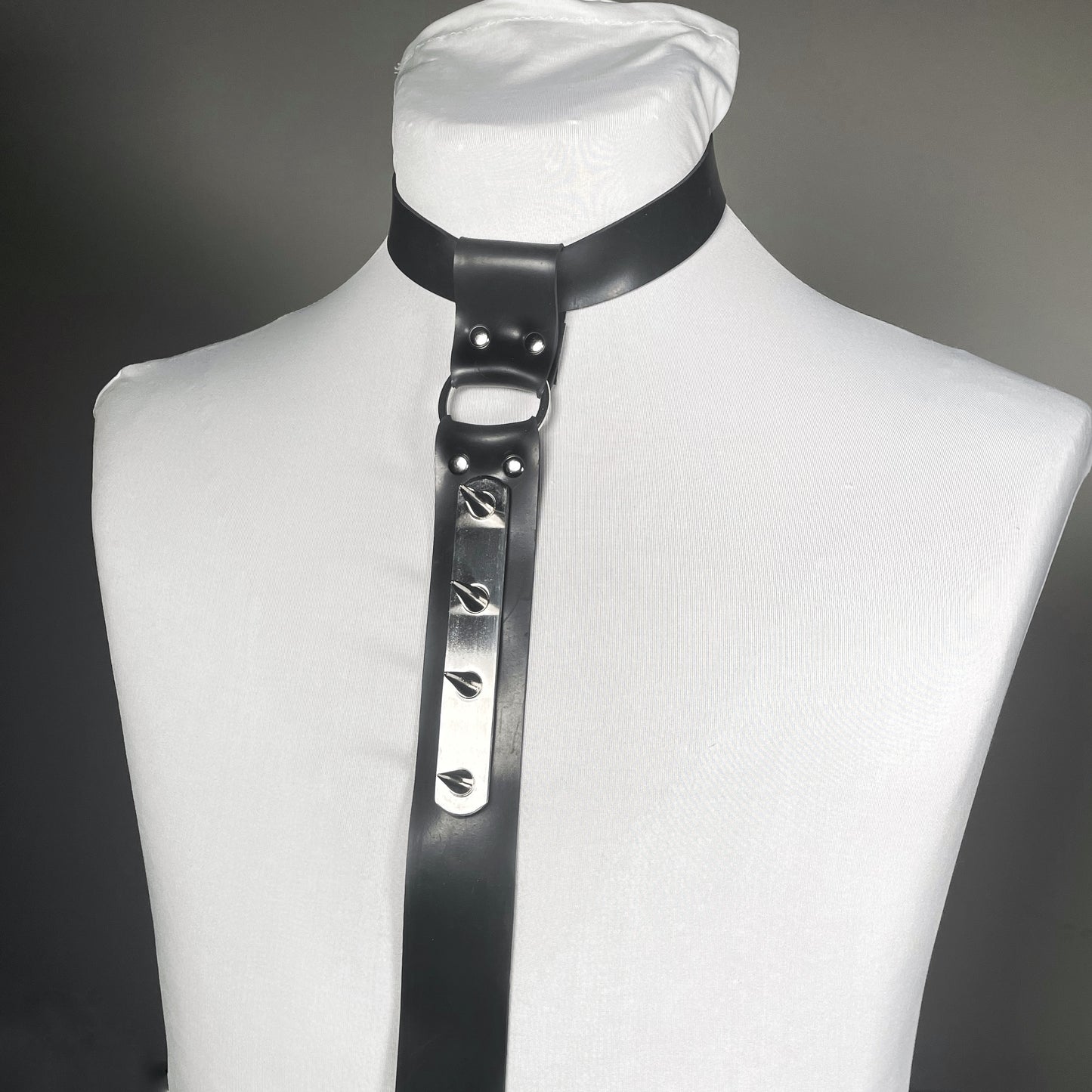 Techno Primitiv Rubber Tie