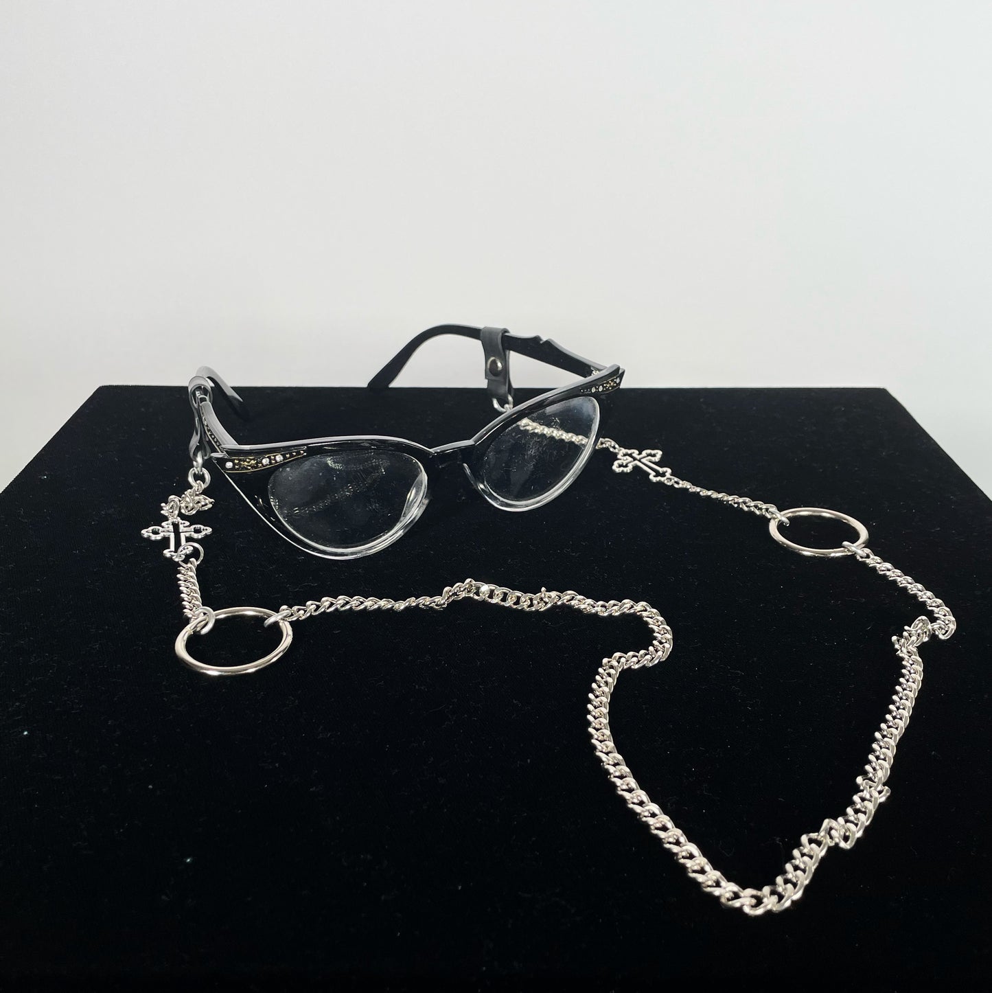 Original Sin Eyeglass Necklace Chain