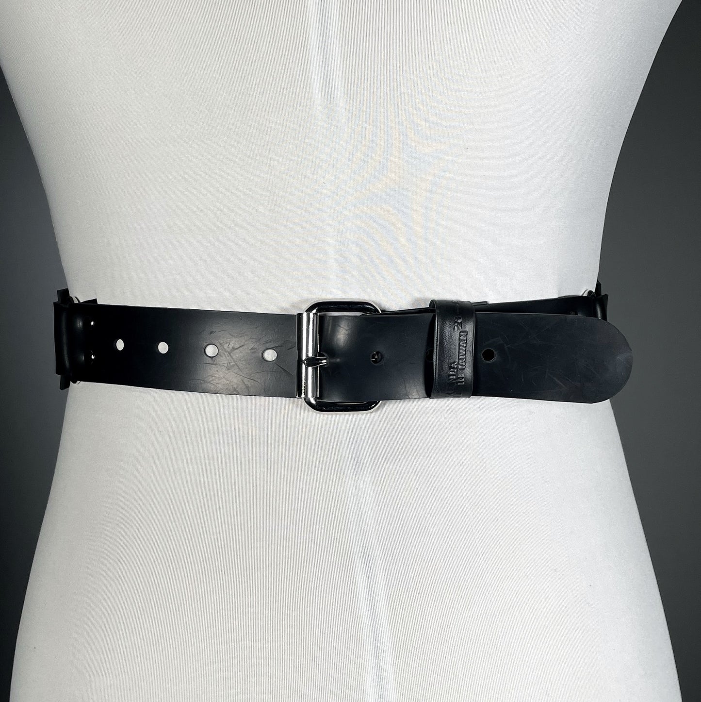 Seduction O-Ring Cincher Belt