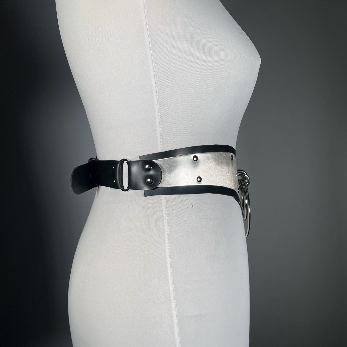 Seduction O-Ring Cincher Belt