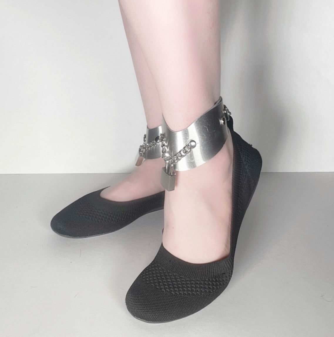 The Vicious Ankle Cuff Set