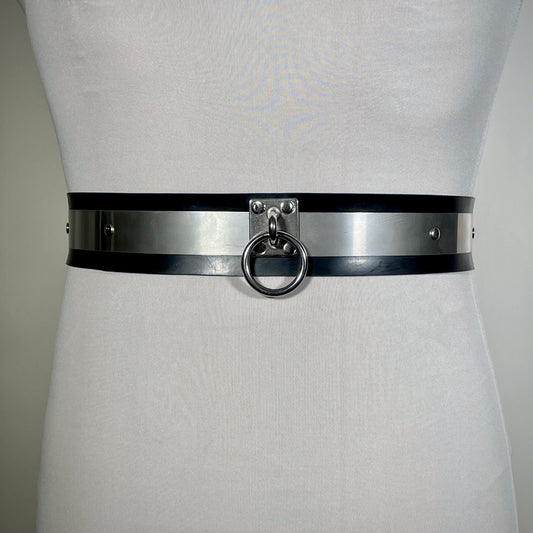 Rubber metal o-ring belt bondage fetish goth tradgoth witch occult drag punk deathrock cyberpunk industrial 