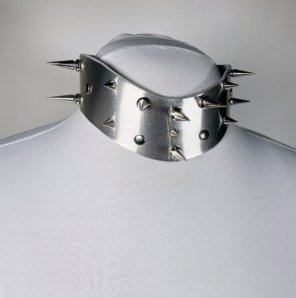 Revenge Neck Collar