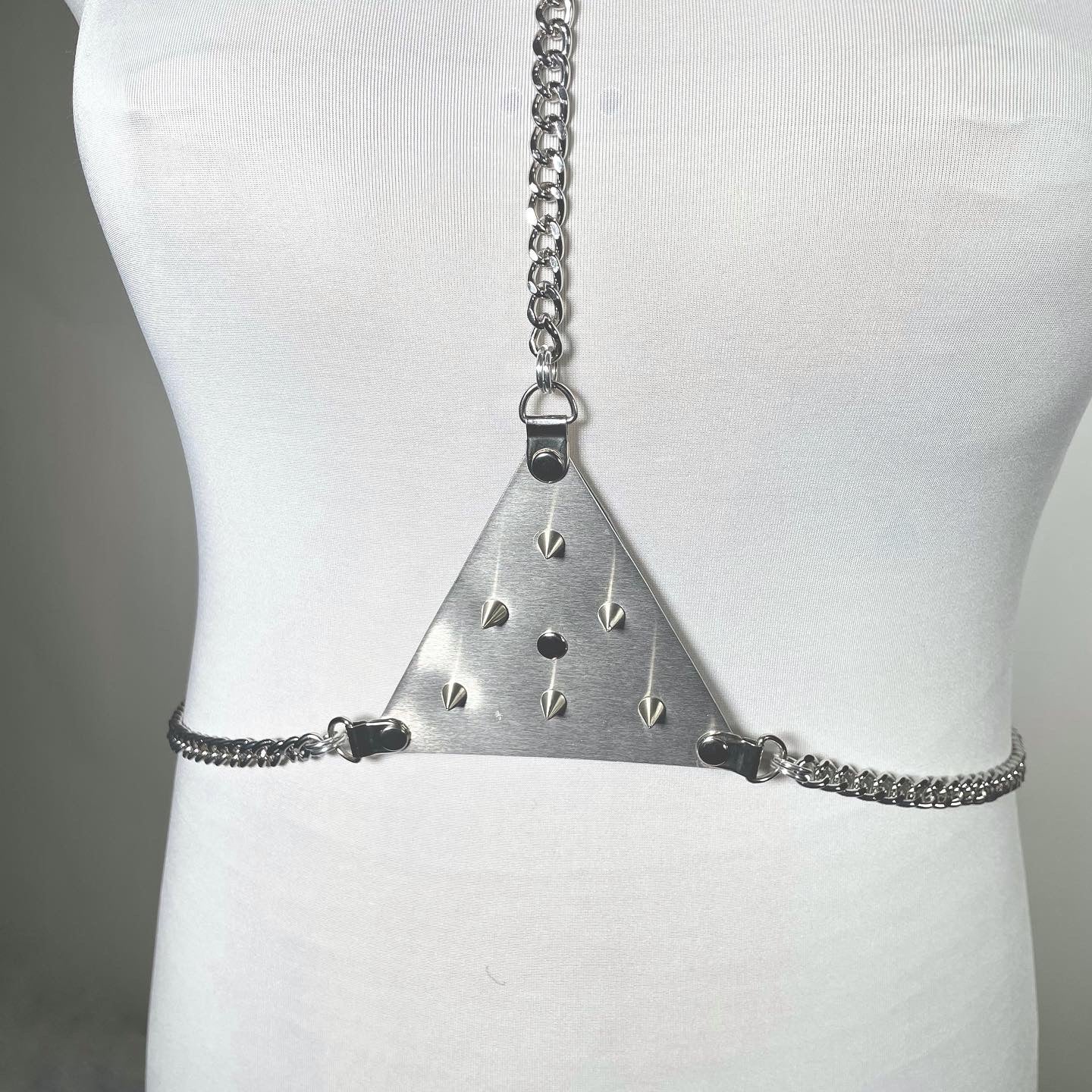 The Nomi Chain Harness